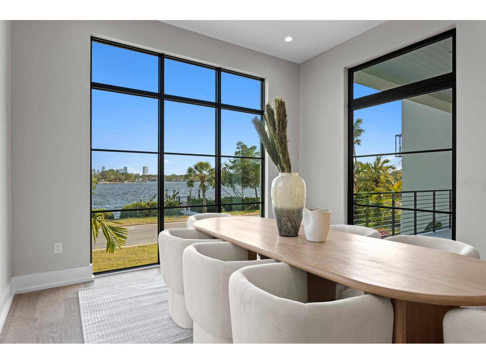 337 Coffee Pot Drive NE Saint Petersburg FL 33704 TB8496270 image16