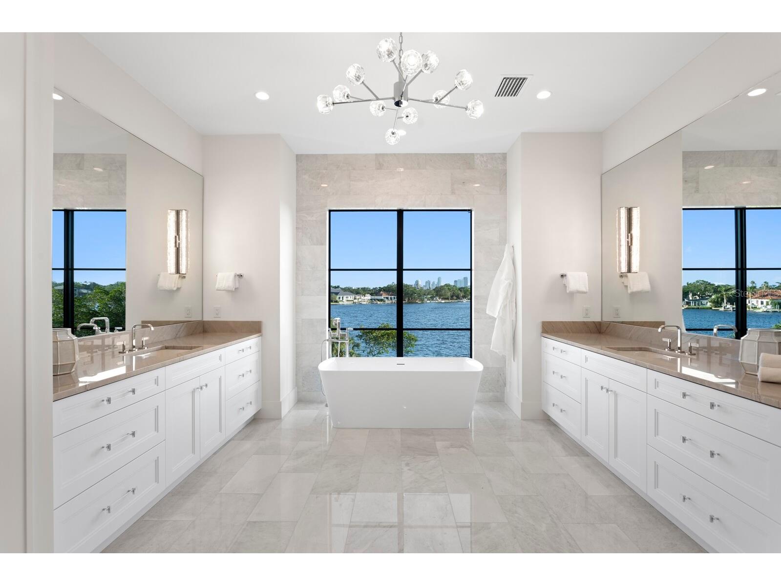 337 Coffee Pot Drive NE Saint Petersburg FL 33704 TB8496270 image44