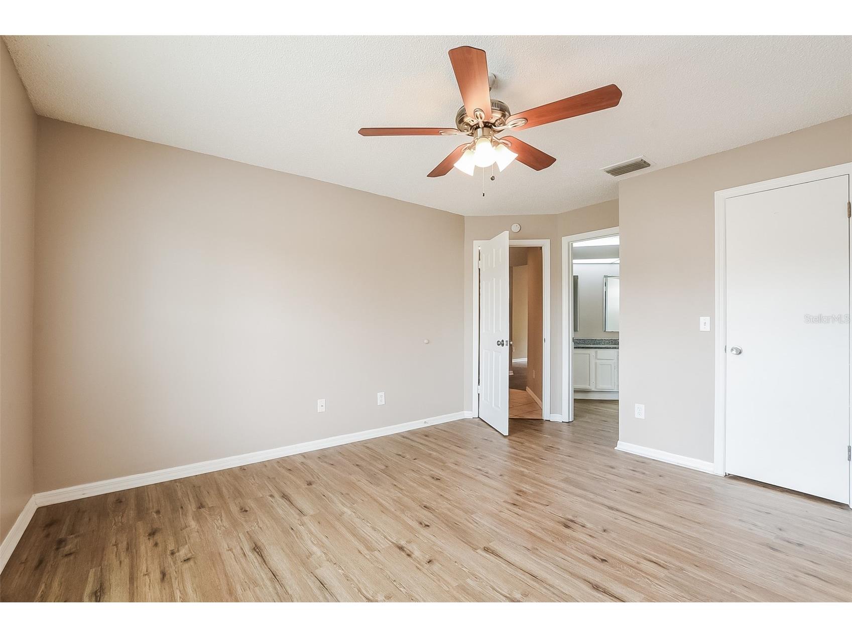 337 Mantis Loop Apopka FL 32703 O6413236 image8