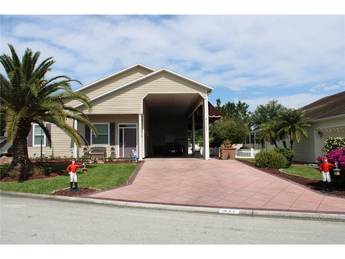 337 Motorcoach Drive S Polk City FL 33868 L4929289 image1