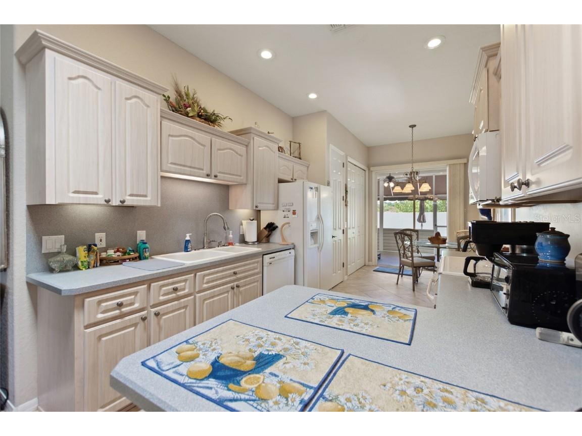 337 Motorcoach Drive S Polk City FL 33868 L4929289 image12