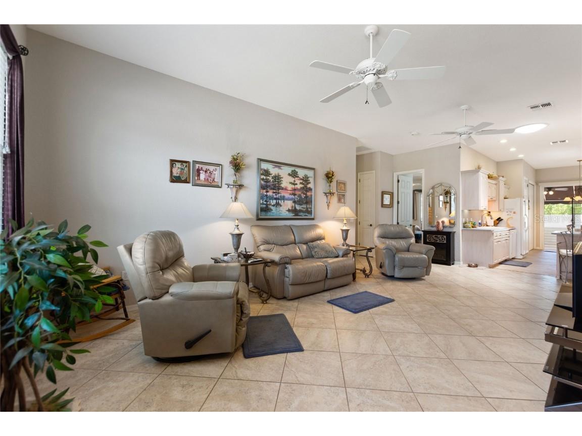 337 Motorcoach Drive S Polk City FL 33868 L4929289 image9