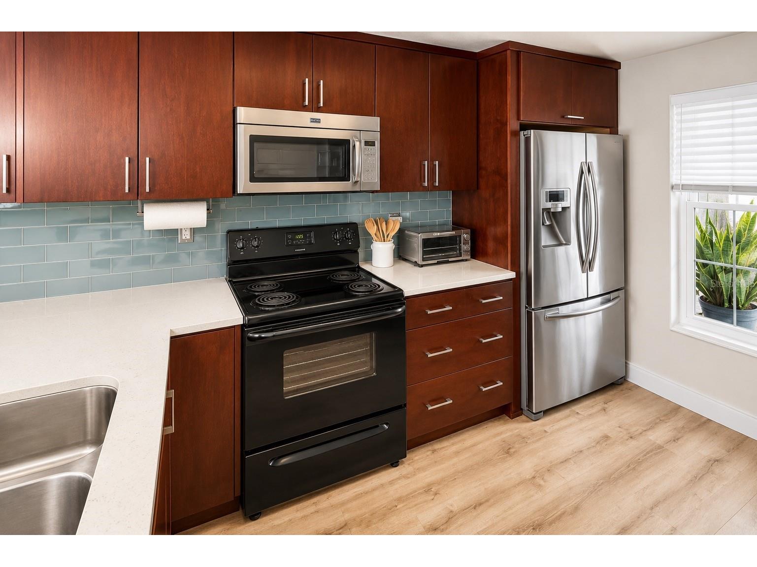 337 Plymouth Street Safety Harbor FL 34695 TB8517813 image8