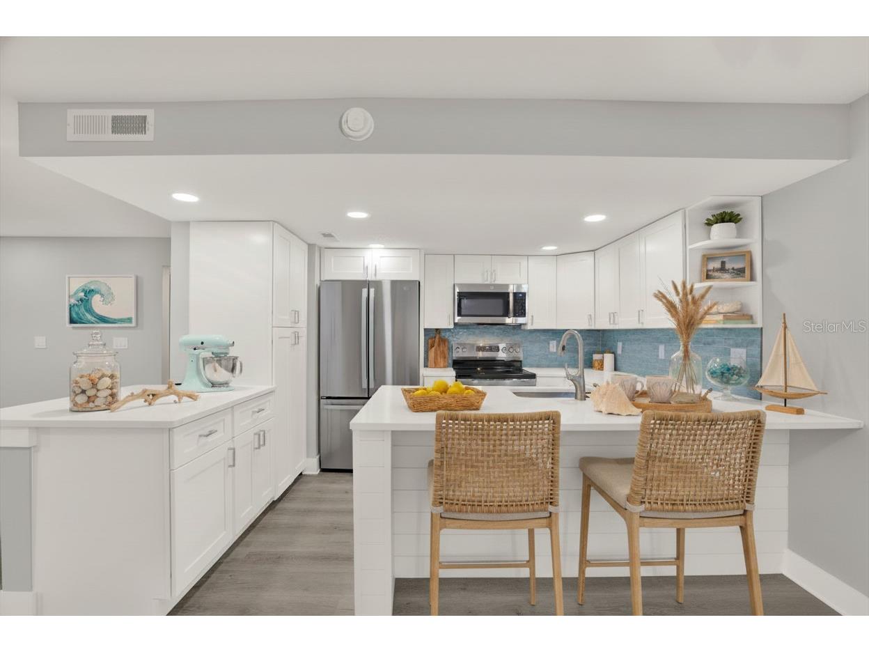 337 Rex Place #A Madeira Beach FL 33708 - BOCA CIEGA BAY L4961911 image13