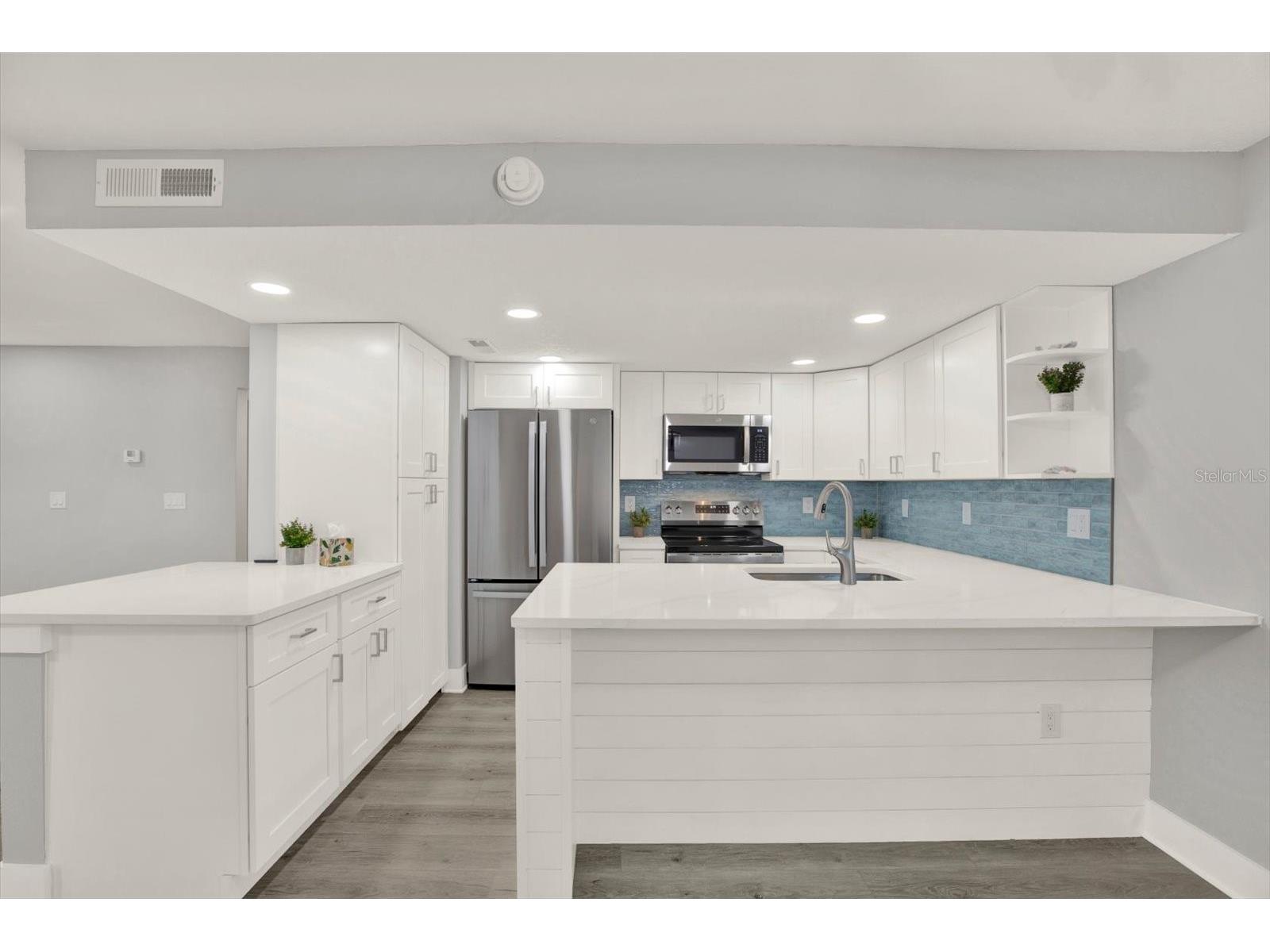 337 Rex Place #A Madeira Beach FL 33708 - BOCA CIEGA BAY L4961911 image14