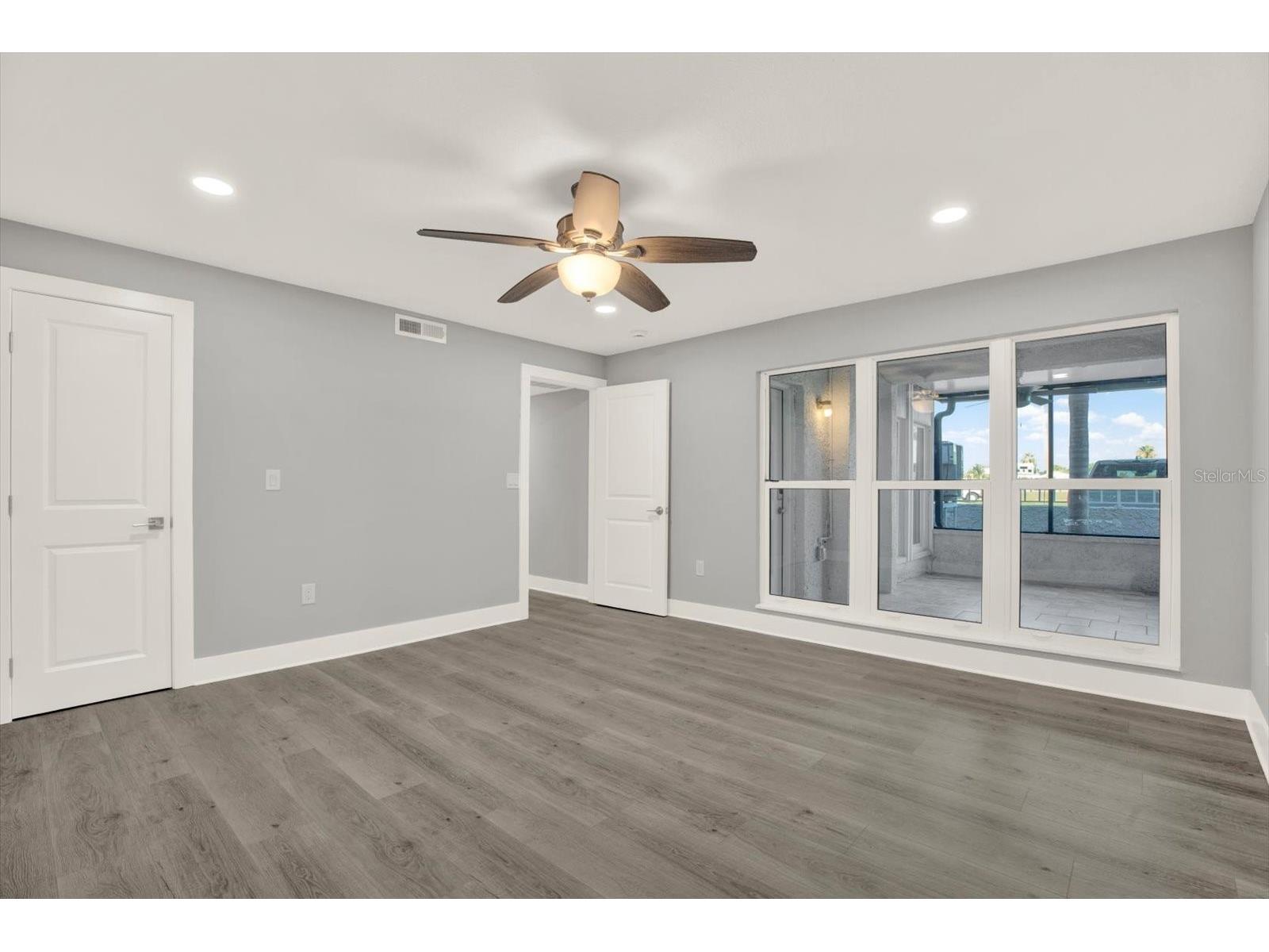 337 Rex Place #A Madeira Beach FL 33708 - BOCA CIEGA BAY L4961911 image21