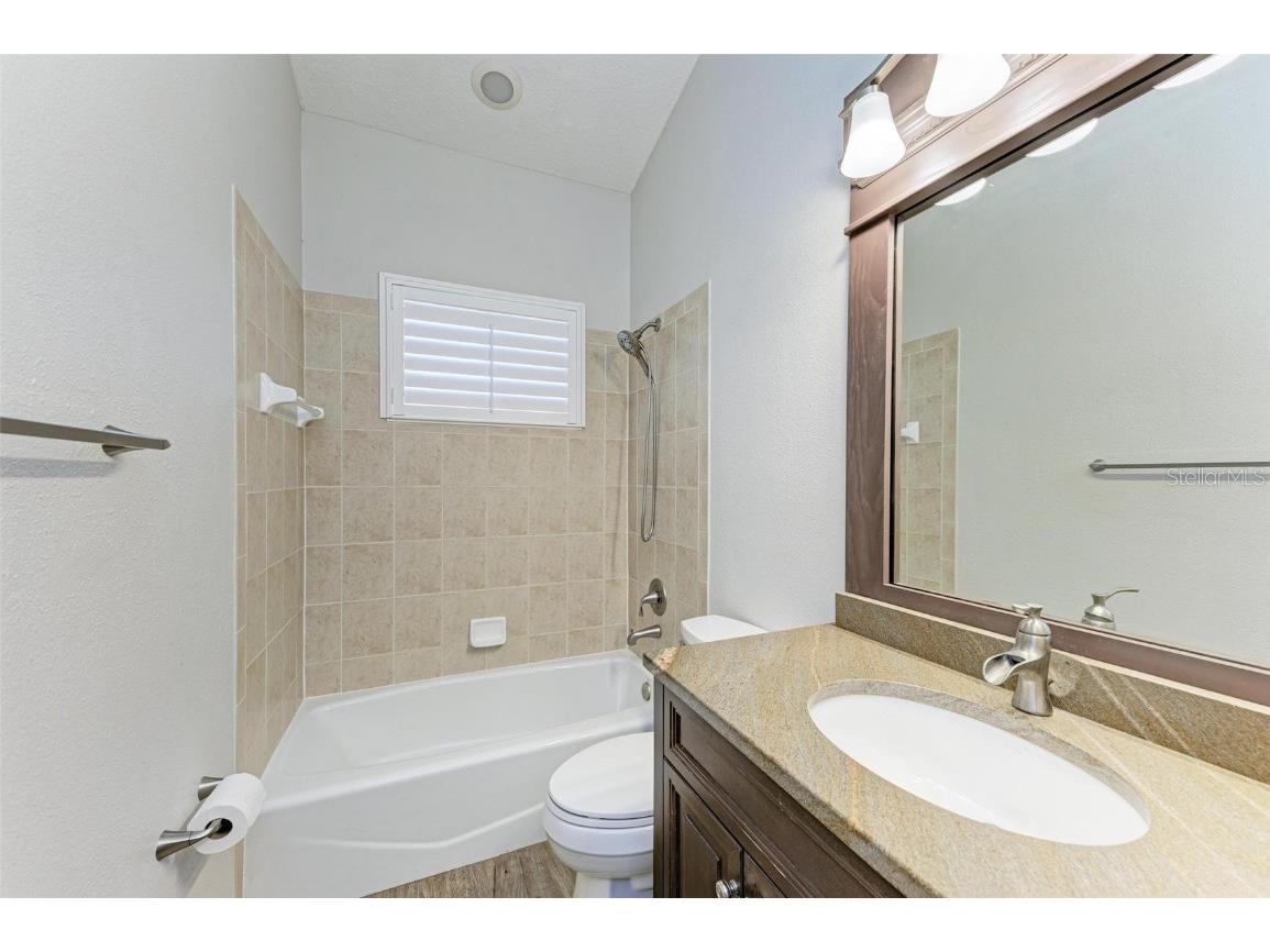 337 Snapdragon Loop Bradenton FL 34212 A4621357 image25