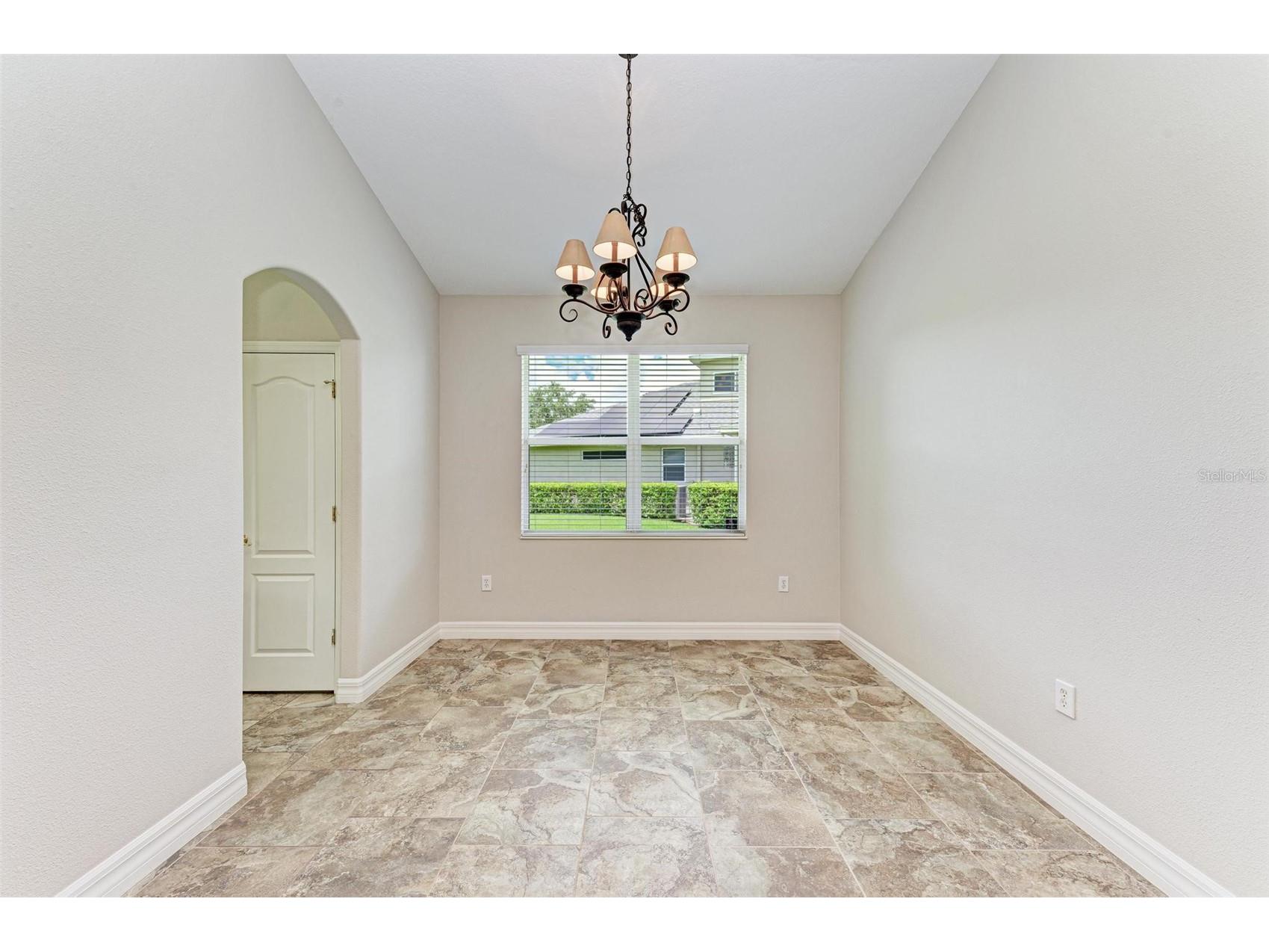 337 Snapdragon Loop Bradenton FL 34212 A4693396 image12