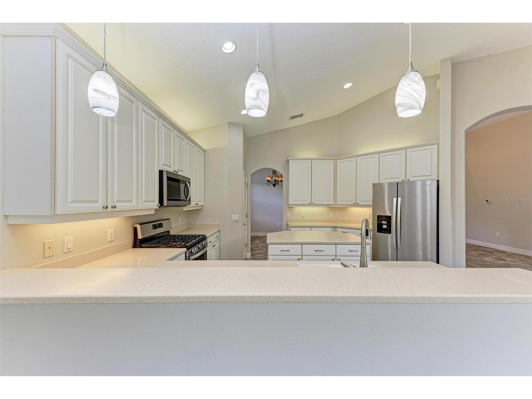 337 Snapdragon Loop Bradenton FL 34212 A4693396 image18