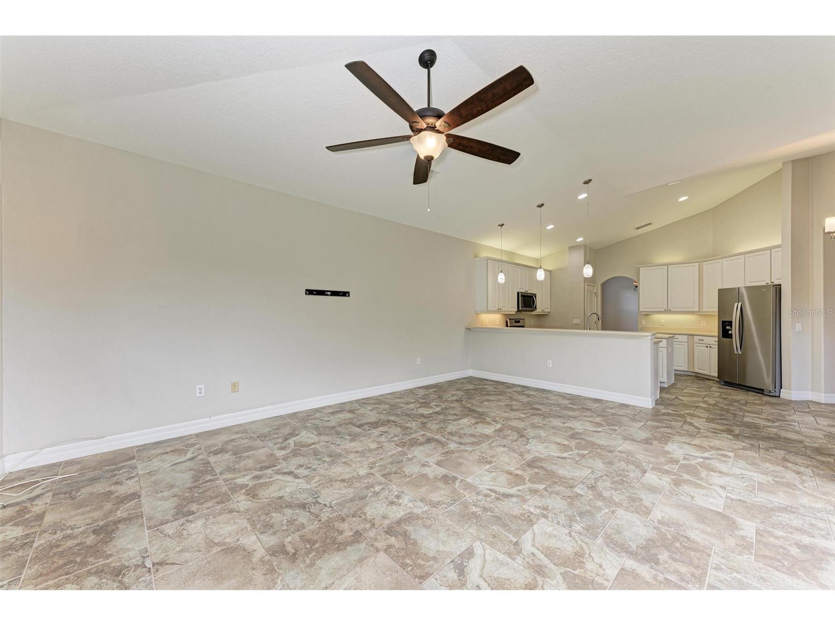 337 Snapdragon Loop Bradenton FL 34212 A4693396 image28