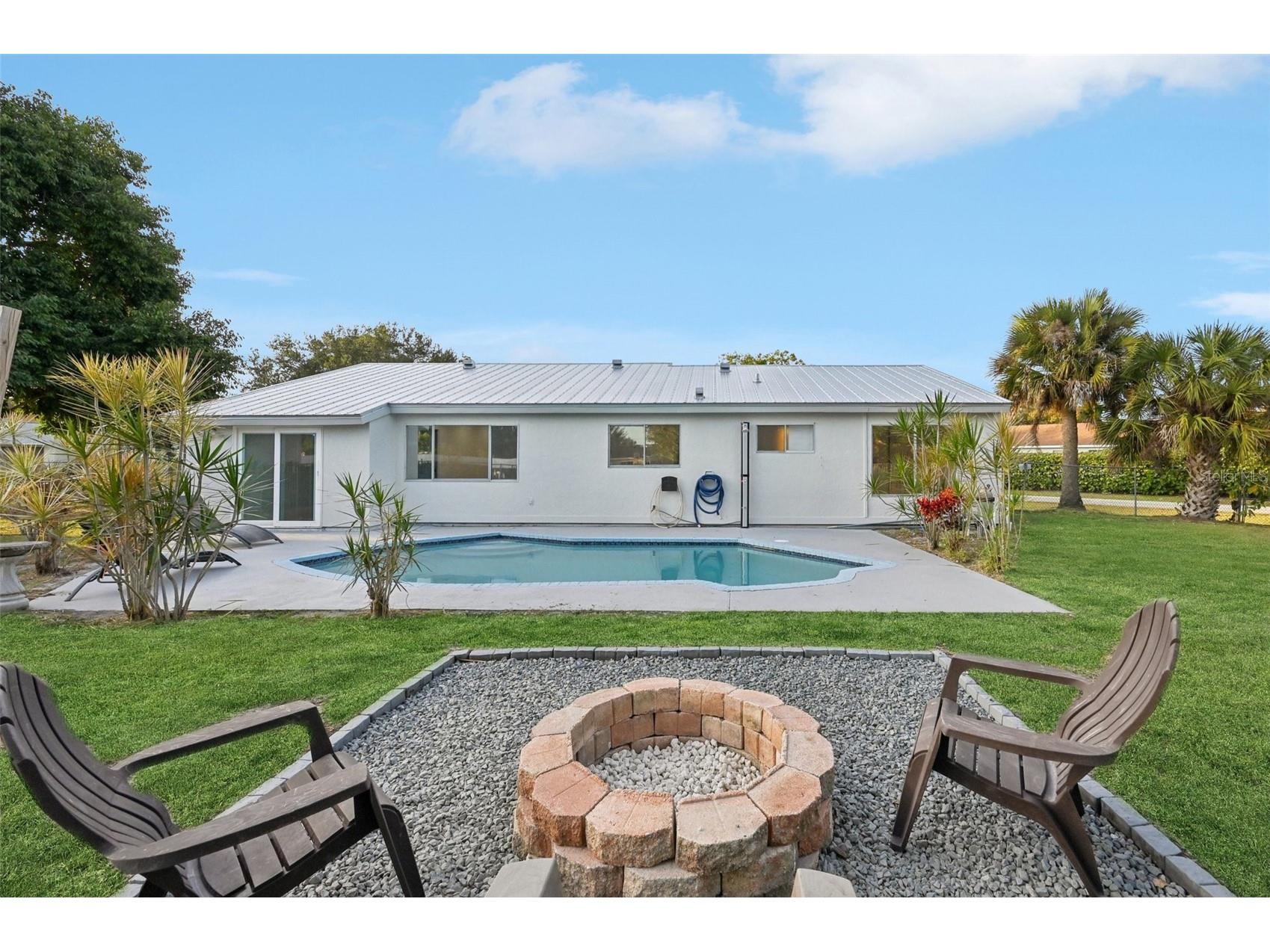 337 SW Cherryhill Road Port Saint Lucie FL 34953 TB8464644 image2