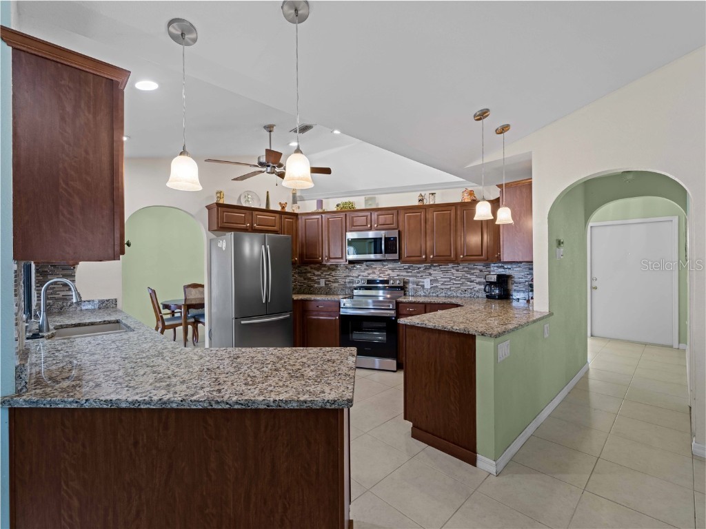 3370 Dover Drive Punta Gorda FL 33983 C7517150 image9
