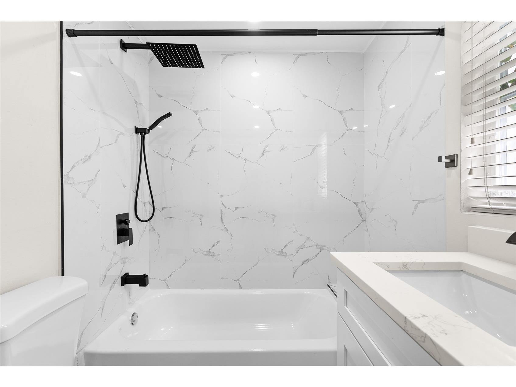 3370 Harbor Lake Dr Largo FL 33770 TB8484465 image20