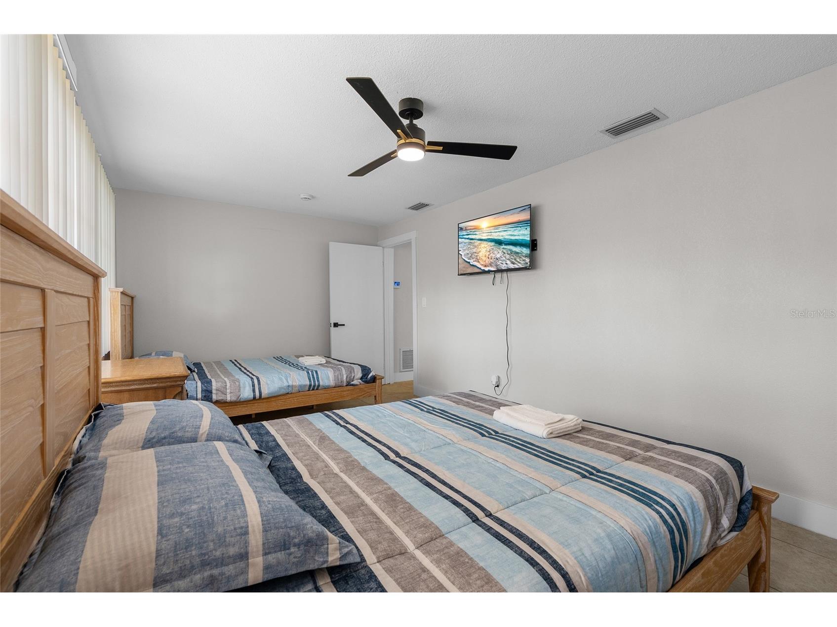 3370 Harbor Lake Dr Largo FL 33770 TB8484465 image23