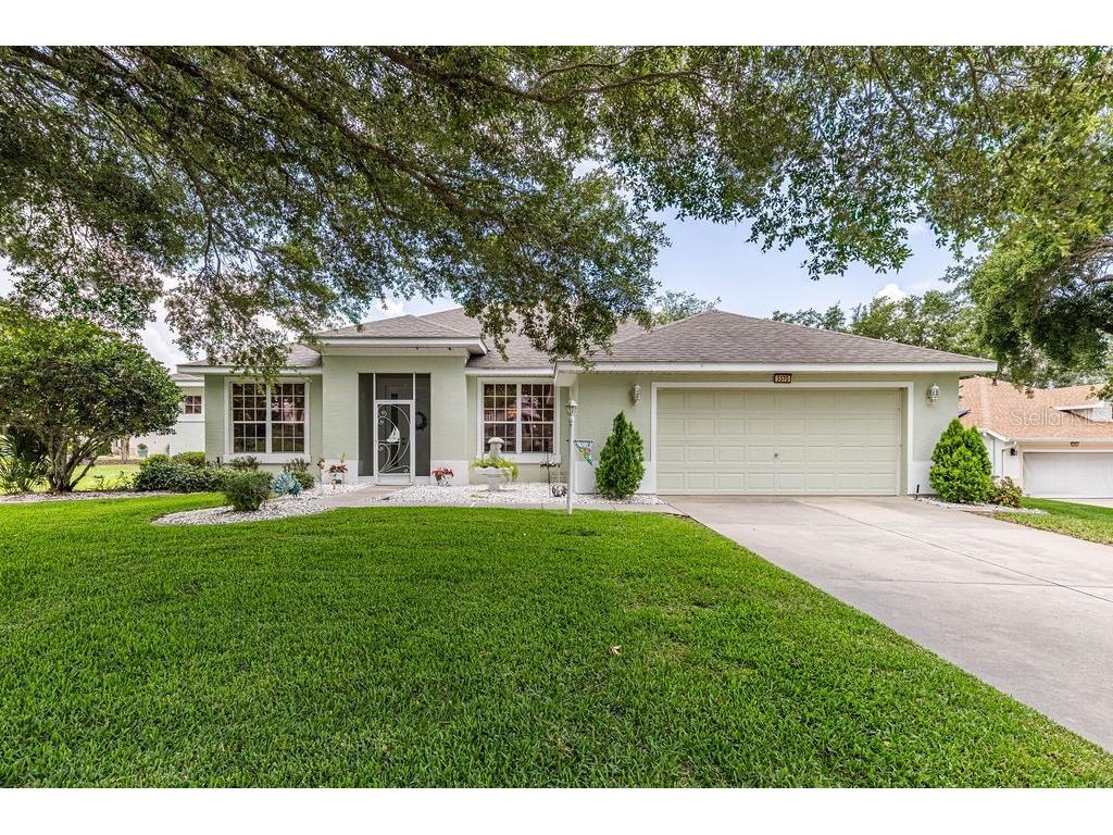 3370 Saint Lucia Court Tavares FL 32778 - HARRIS CHAIN OF LAKES G5112621 image1