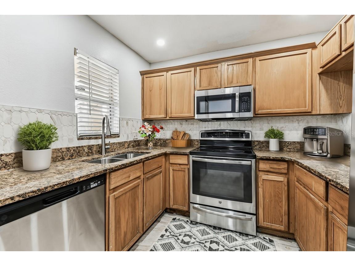 3370 Spy Tower Court Valrico FL 33594 TB8453643 image5