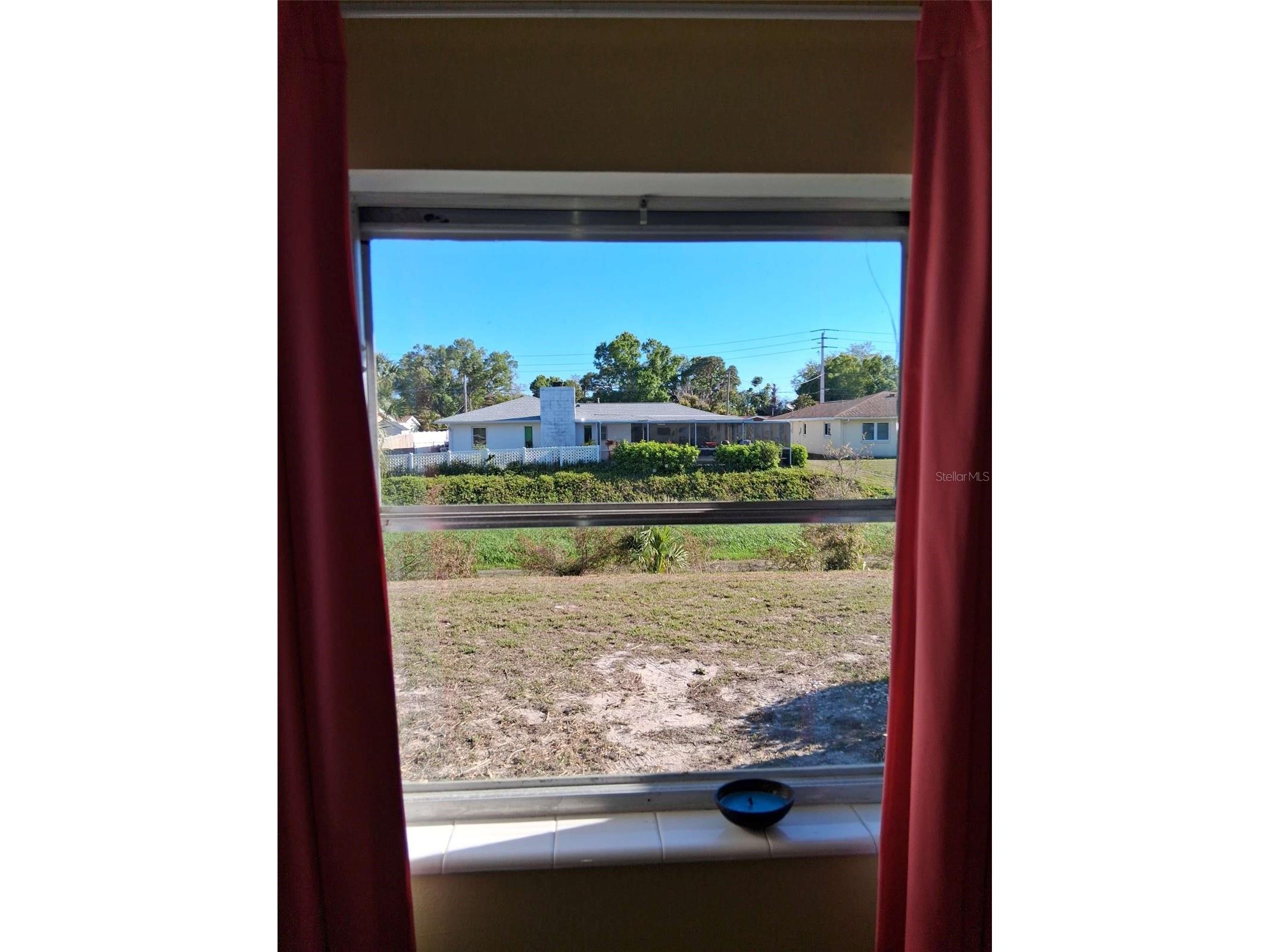 3372 Mayflower Street Sarasota FL 34231 A4687594 image11