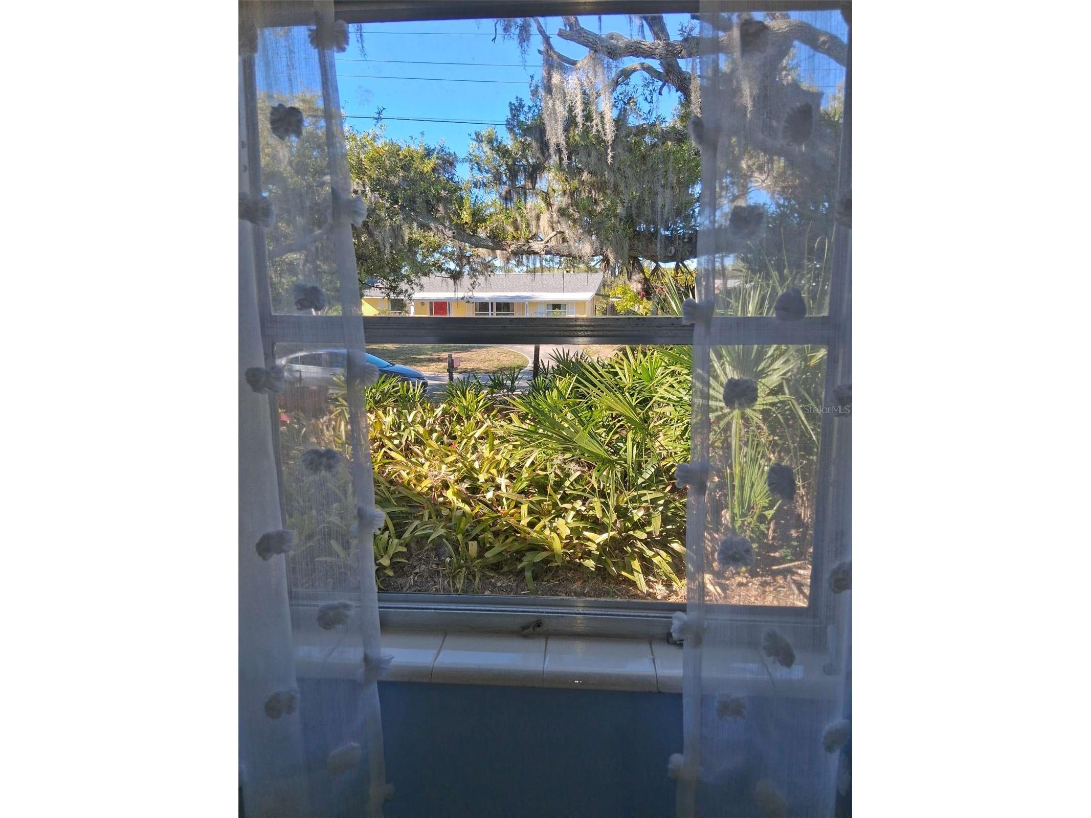 3372 Mayflower Street Sarasota FL 34231 A4687594 image15