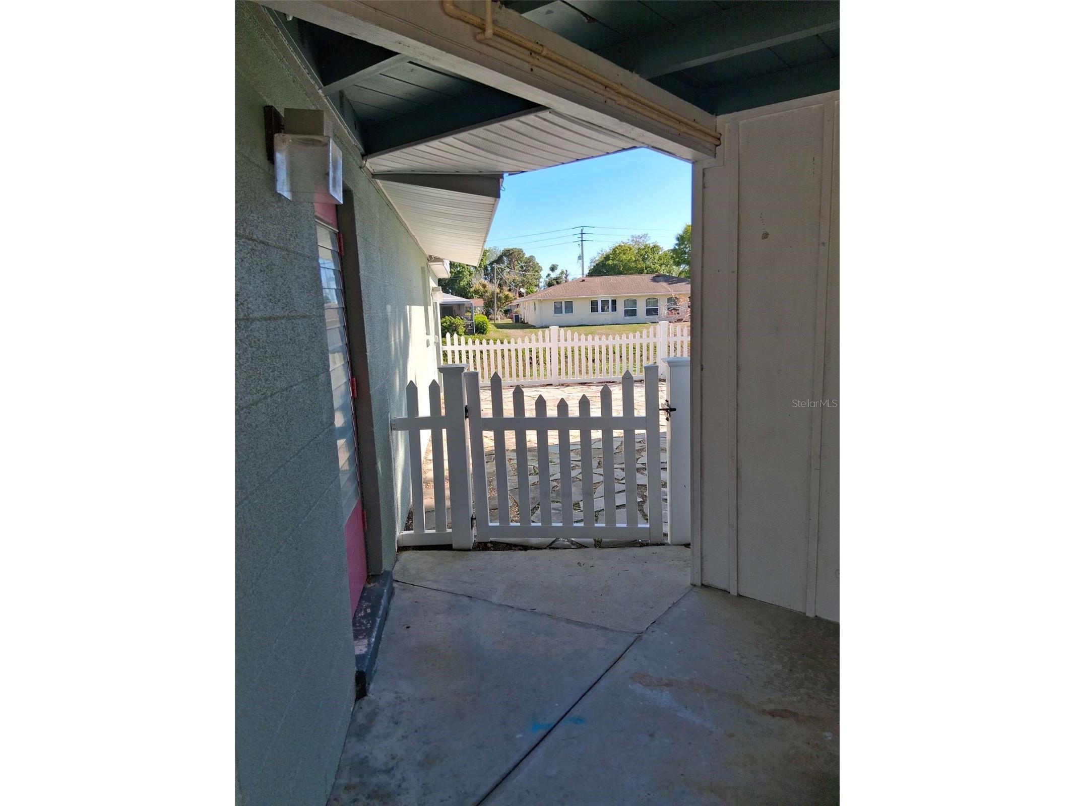 3372 Mayflower Street Sarasota FL 34231 A4687594 image44