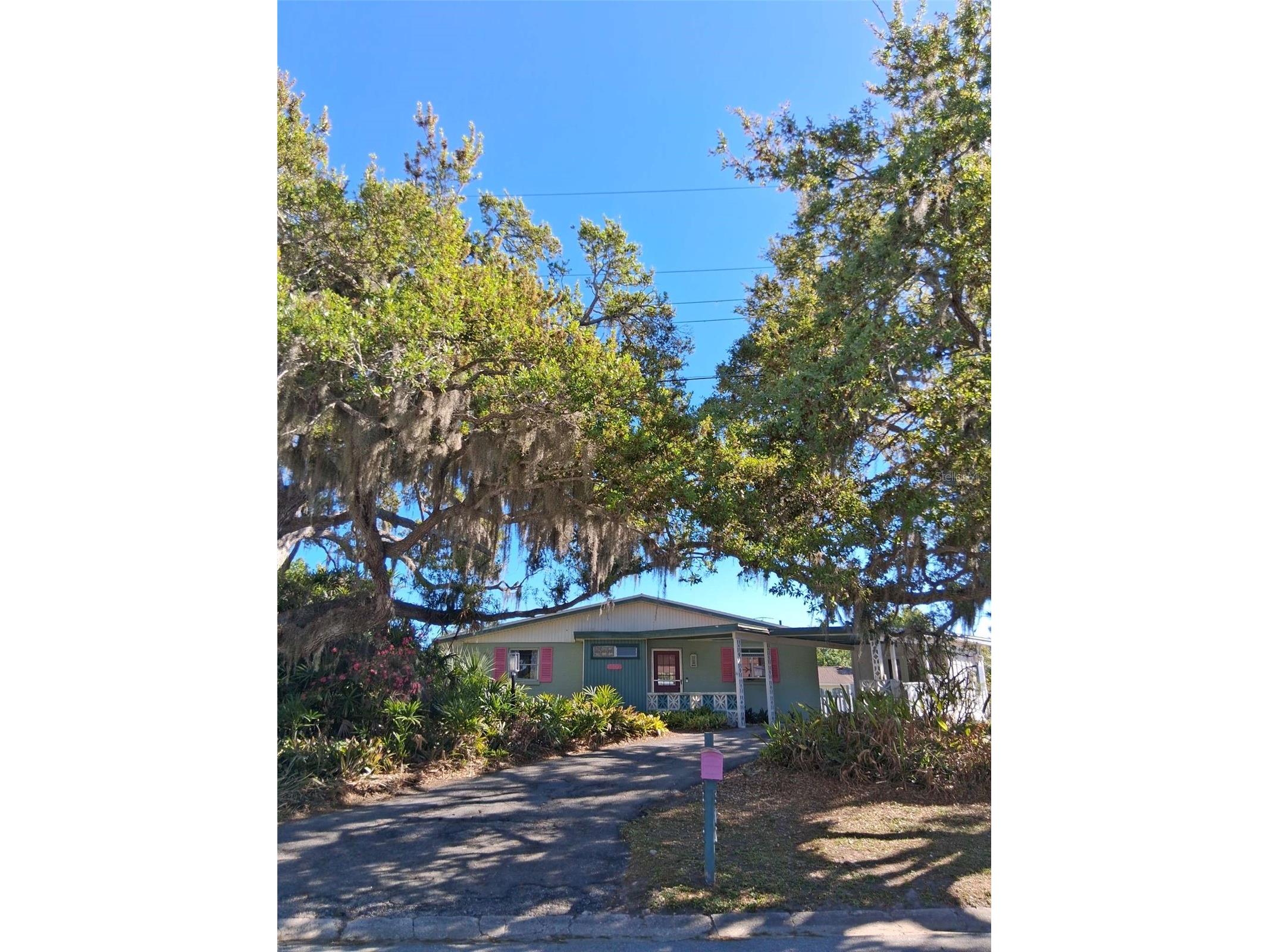 3372 Mayflower Street Sarasota FL 34231 A4687594 image51