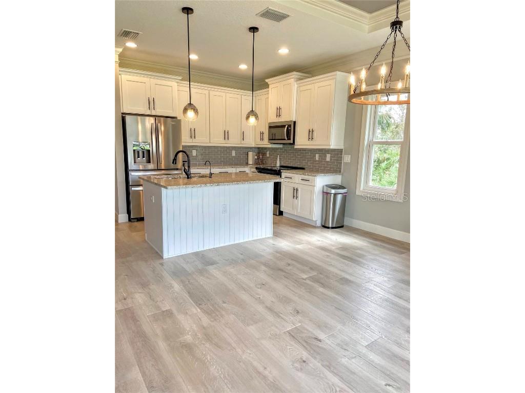 3373 Eagle Pass Street North Port FL 34286 A4671777 image6