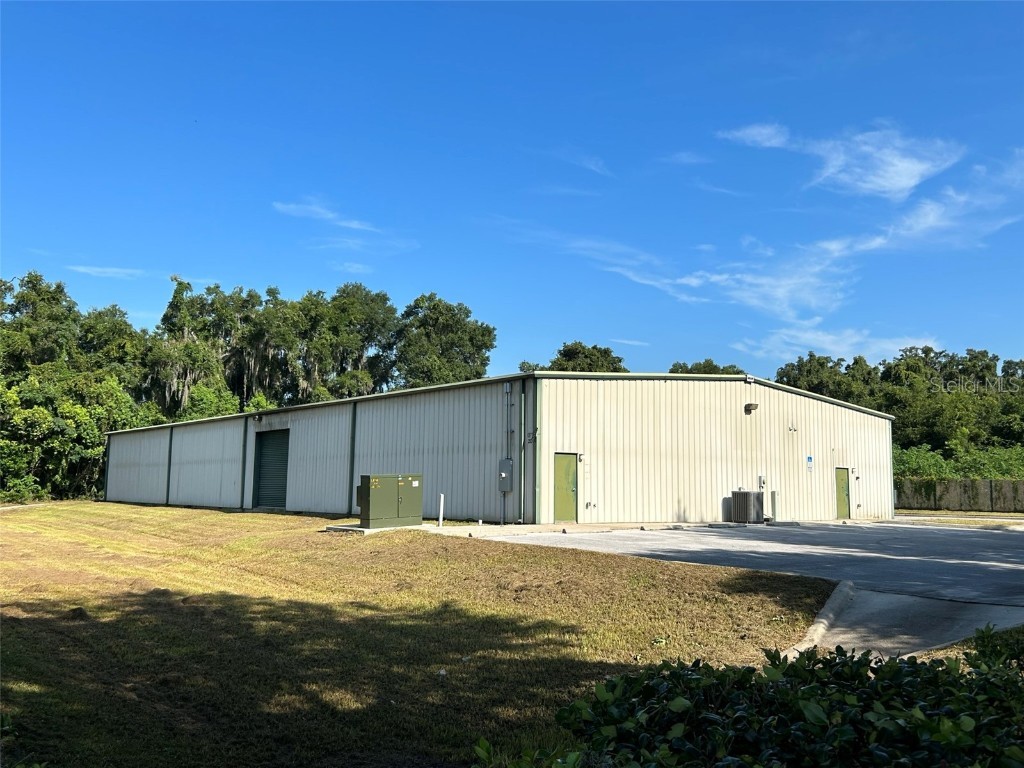 3373 NW 10th Street #200 Ocala FL 34475 OM661947 image1