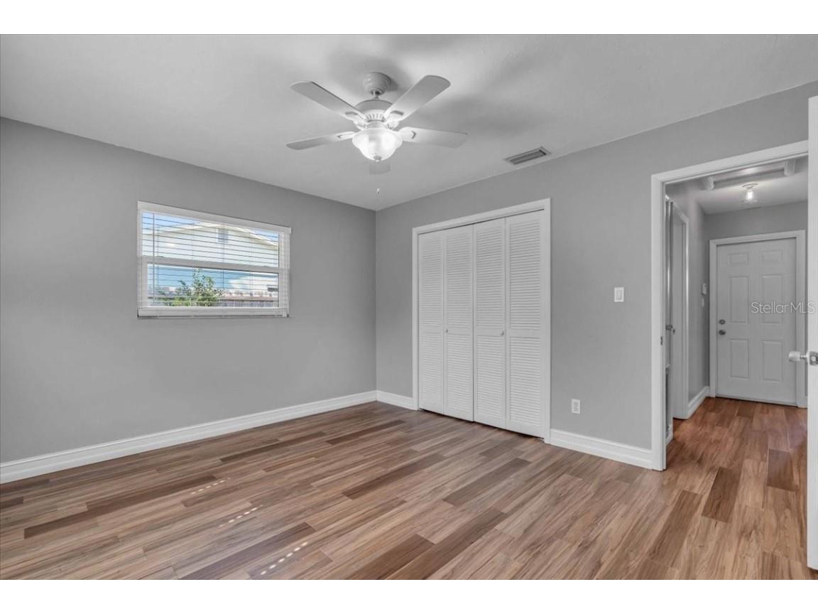 3374 Bougainvillea Street Sarasota FL 34239 A4671588 image24