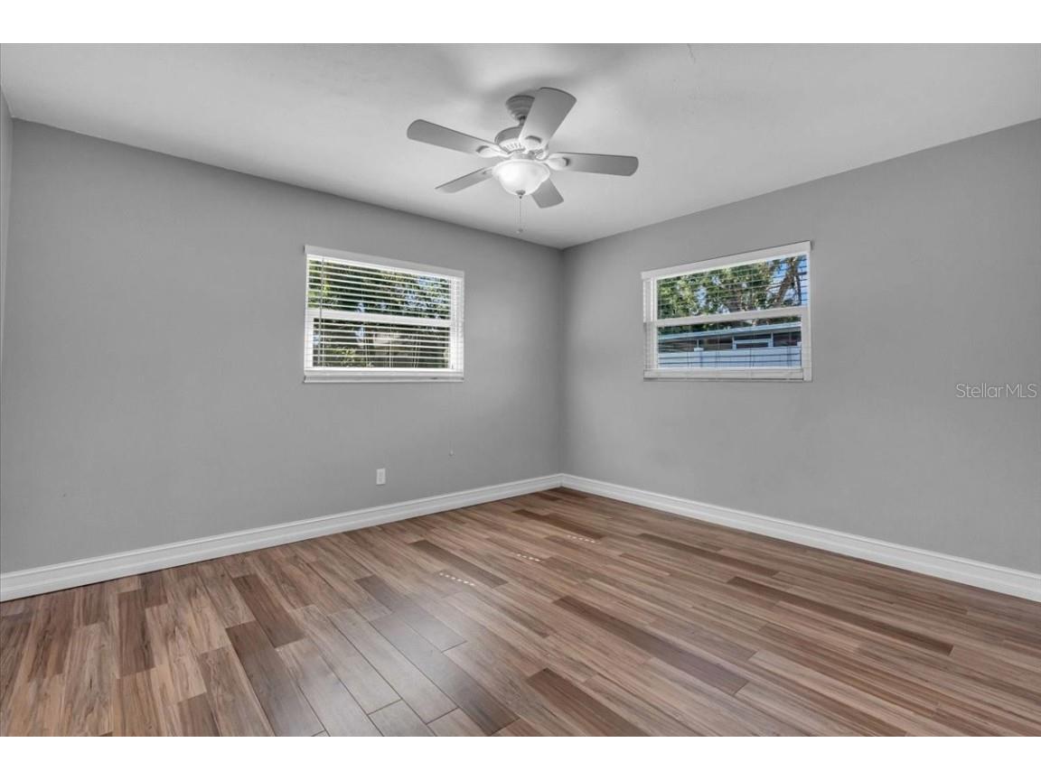 3374 Bougainvillea Street Sarasota FL 34239 A4671588 image25