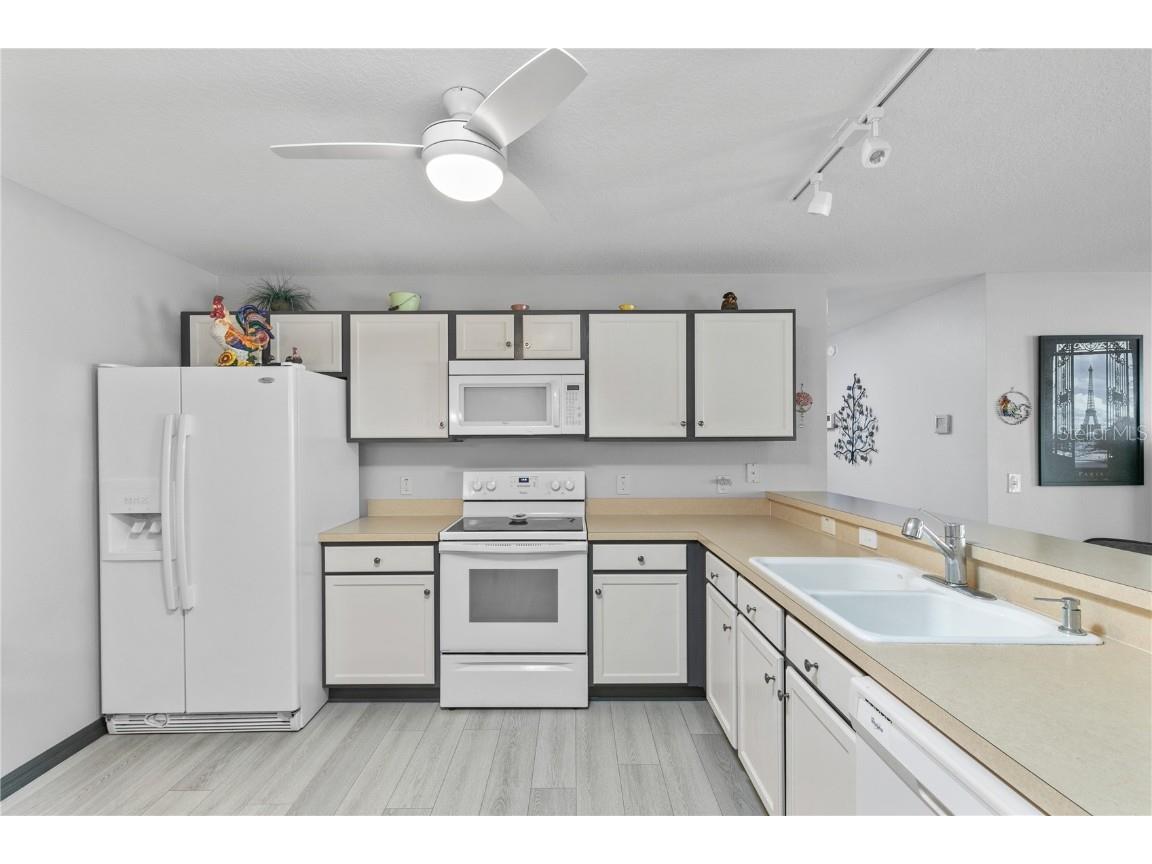 3374 Castlegate Court The Villages FL 32163 G5103287 image11