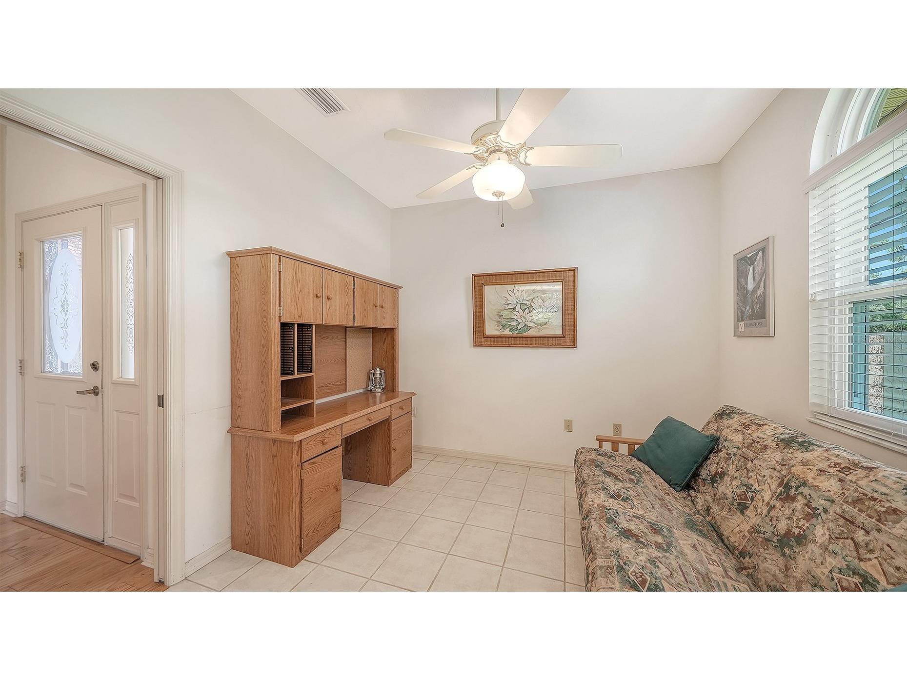 3374 W Chelmsford Court #9 Sarasota FL 34235 A4695215 image9