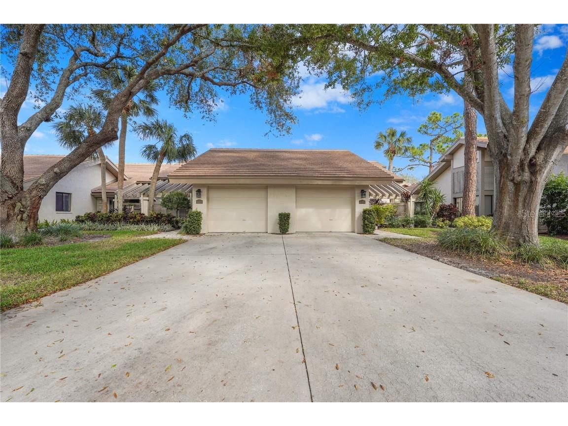 3375 Sandleheath #34 Sarasota FL 34235 A4628941 image1