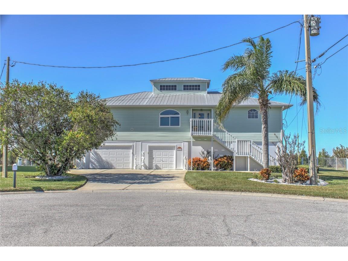 3375 Sheephead Drive Hernando Beach FL 34607 W7864133 image1