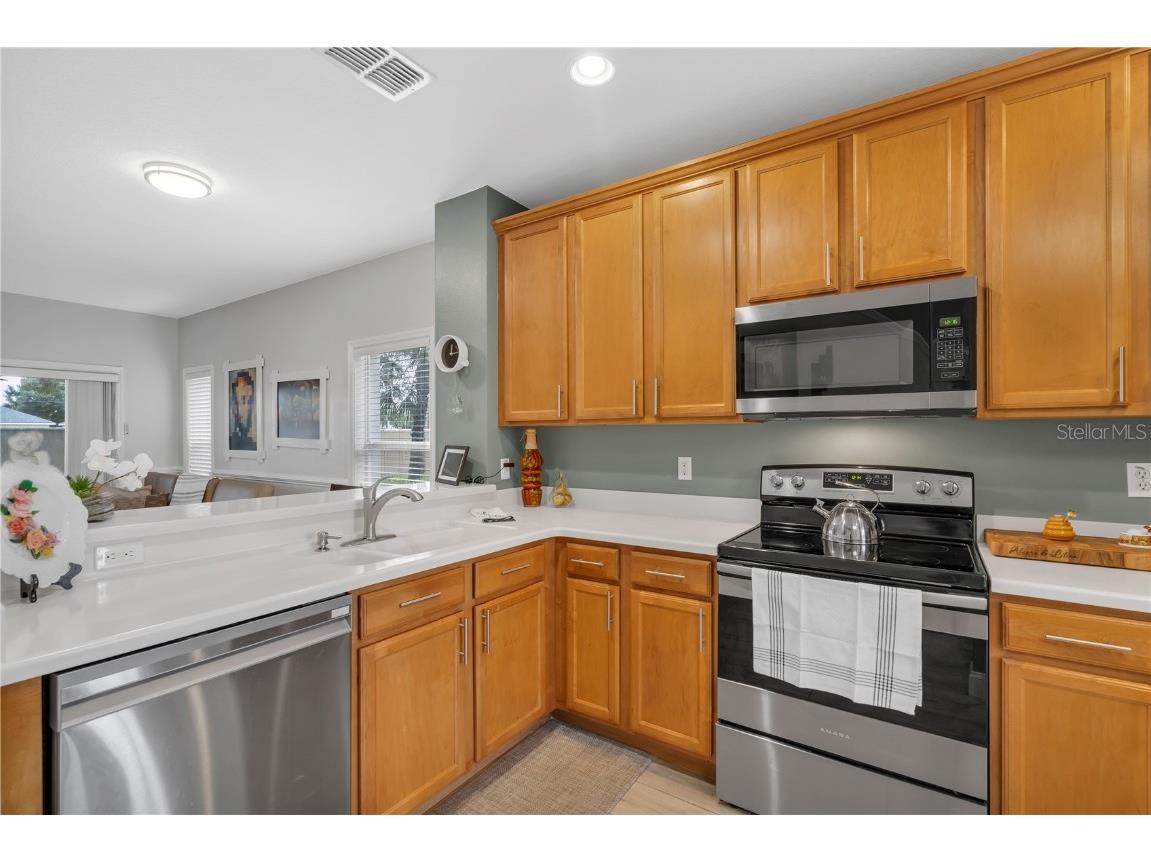 3375 Wilshire Way Road #18 Orlando FL 32829 O6337819 image4