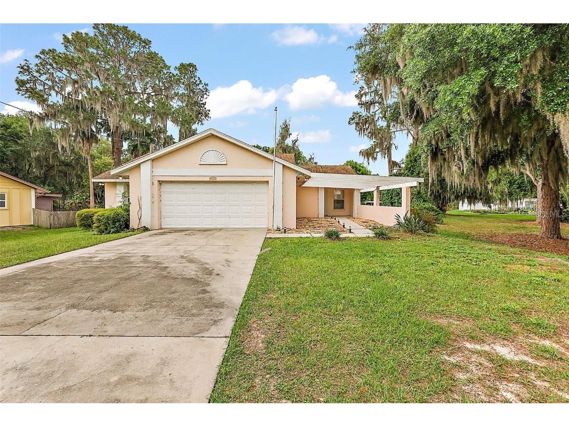 33750 Linda Lane Leesburg FL 34788 - LAKE EUSTIS G5079869 image1