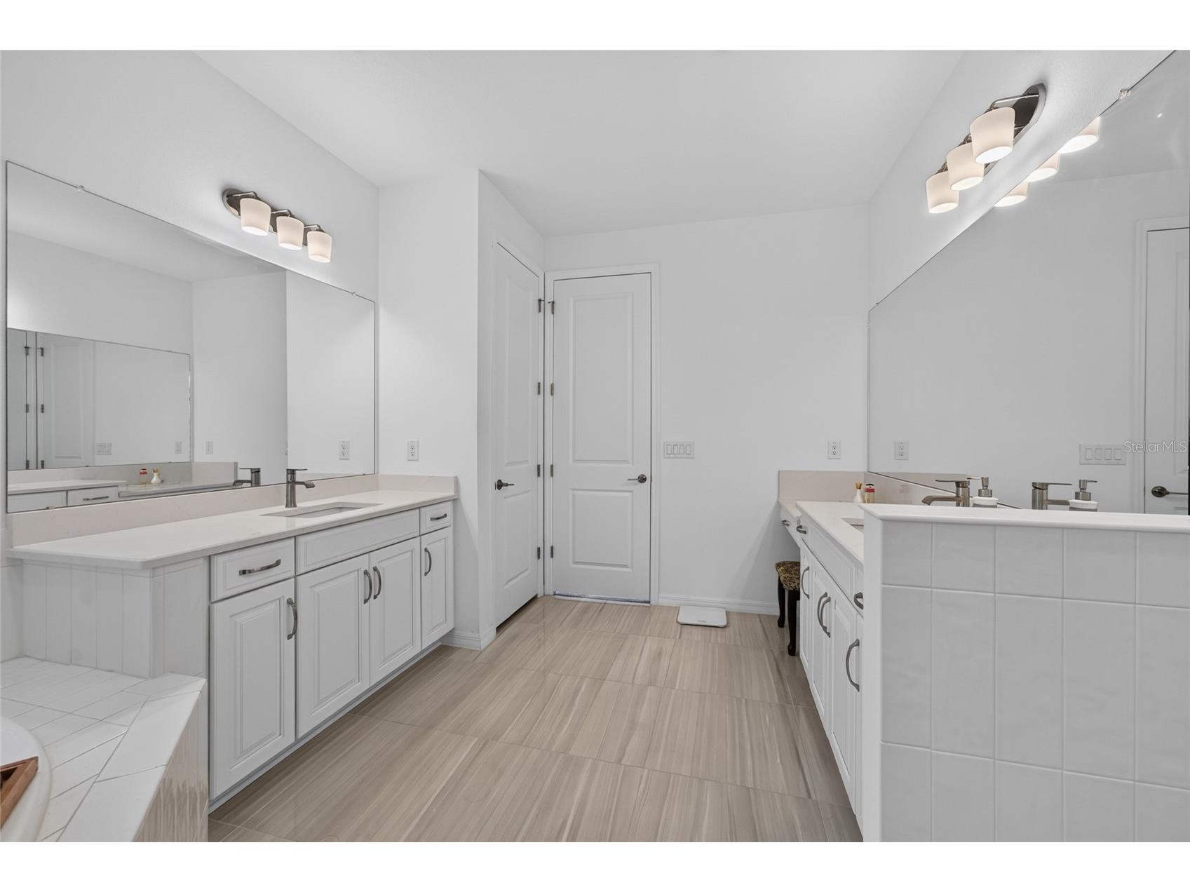 33751 Landsman Loop Wesley Chapel FL 33543 TB8525006 image29