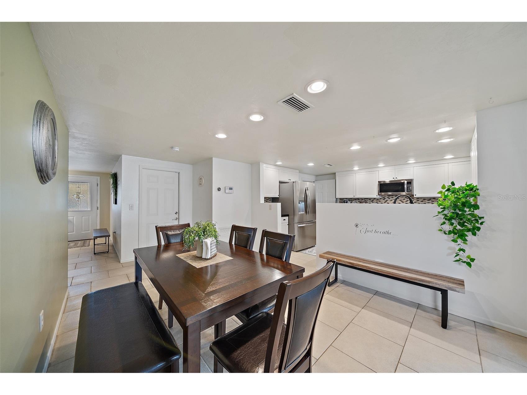 3376 7th Street Sarasota FL 34237 A4699328 image12