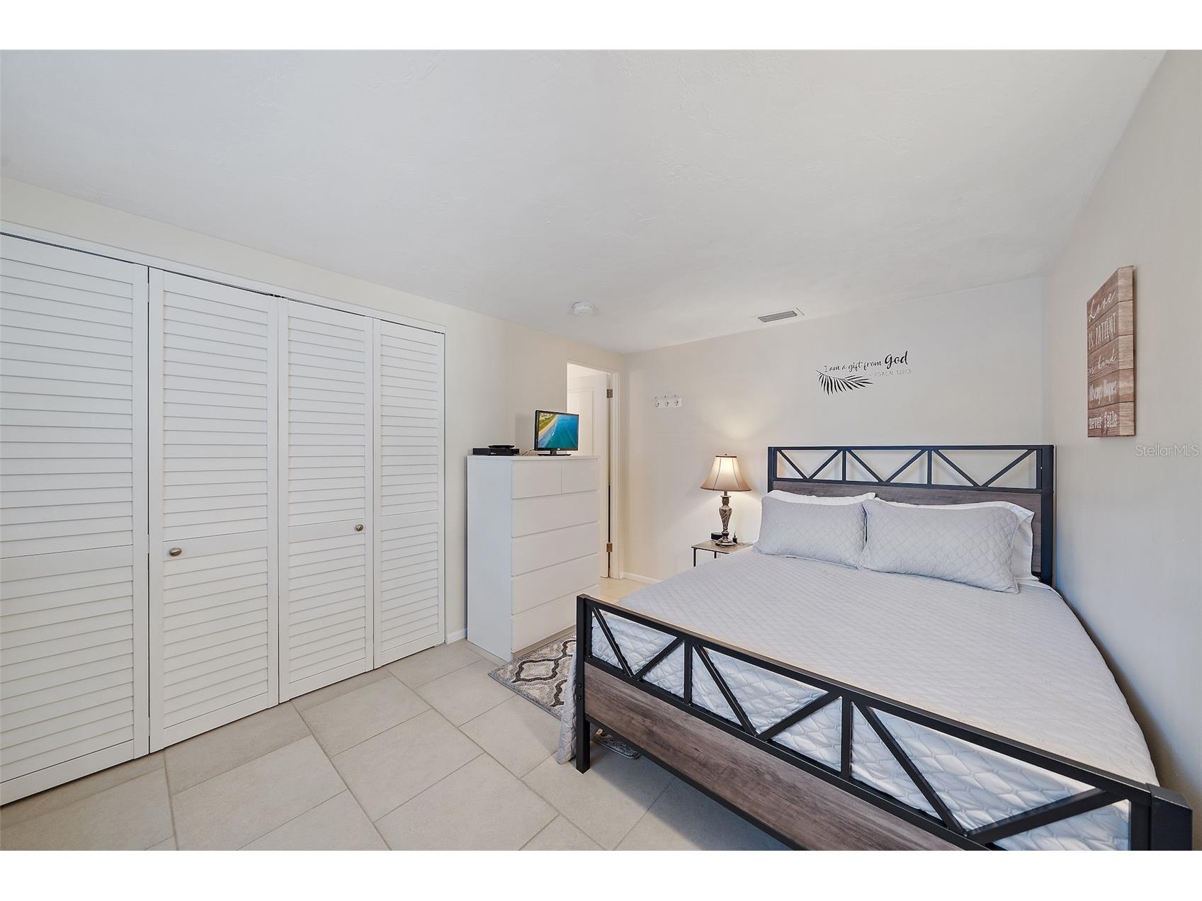 3376 7th Street Sarasota FL 34237 A4699328 image22