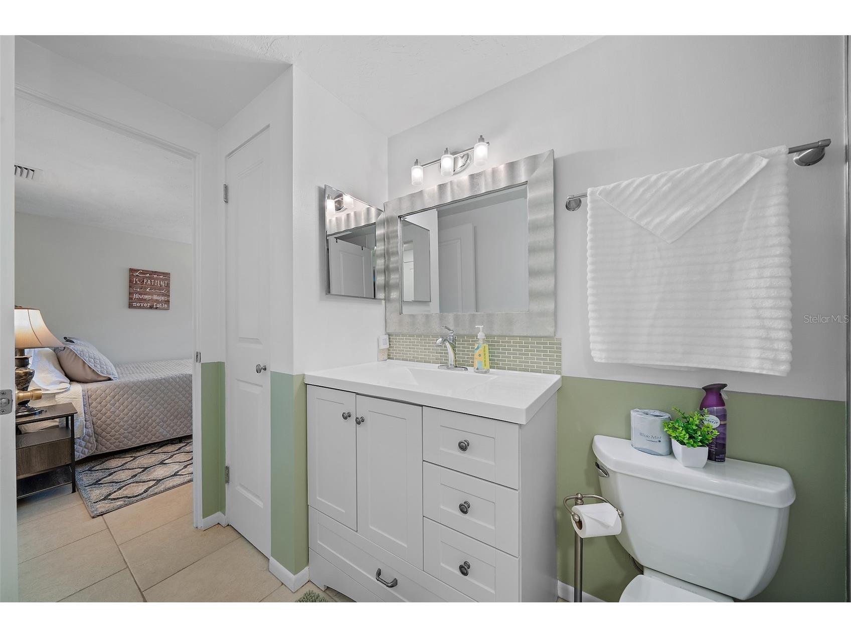 3376 7th Street Sarasota FL 34237 A4699328 image32