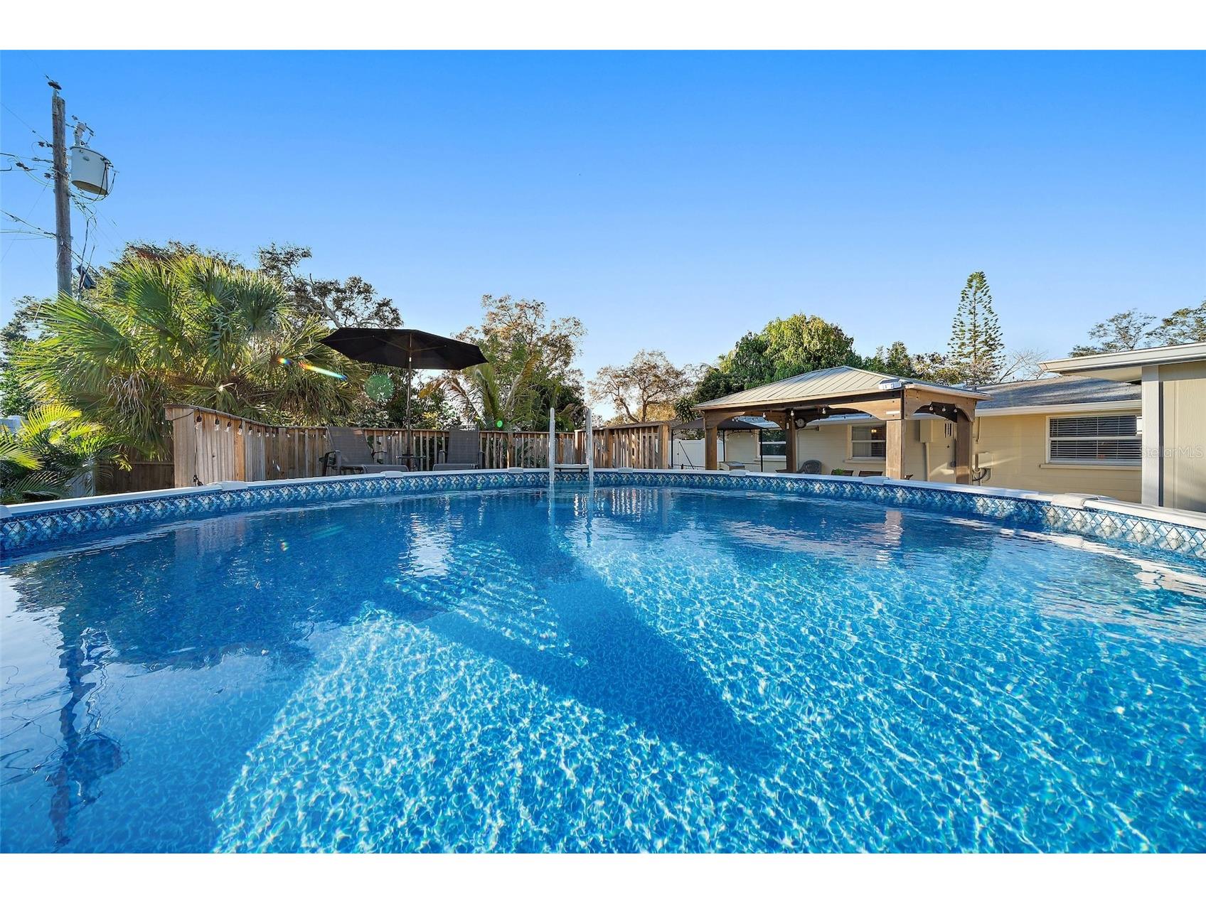 3376 7th Street Sarasota FL 34237 A4699328 image37