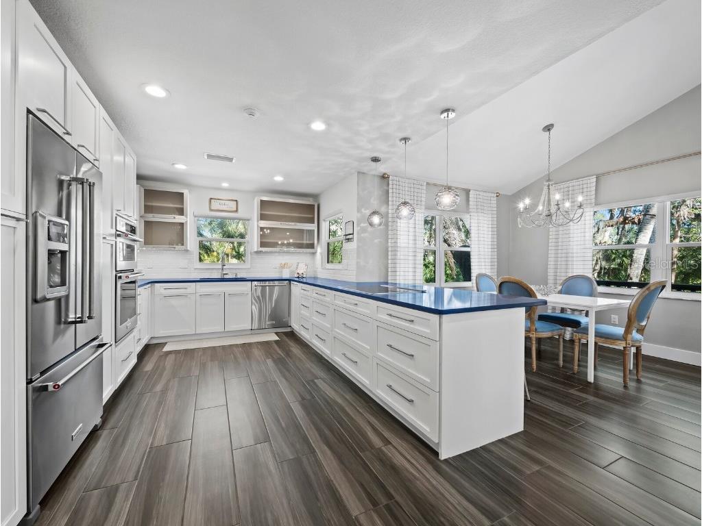 3376 S Seclusion Drive Sarasota FL 34239 - PHILLIPPI CREEK A4666149 image13