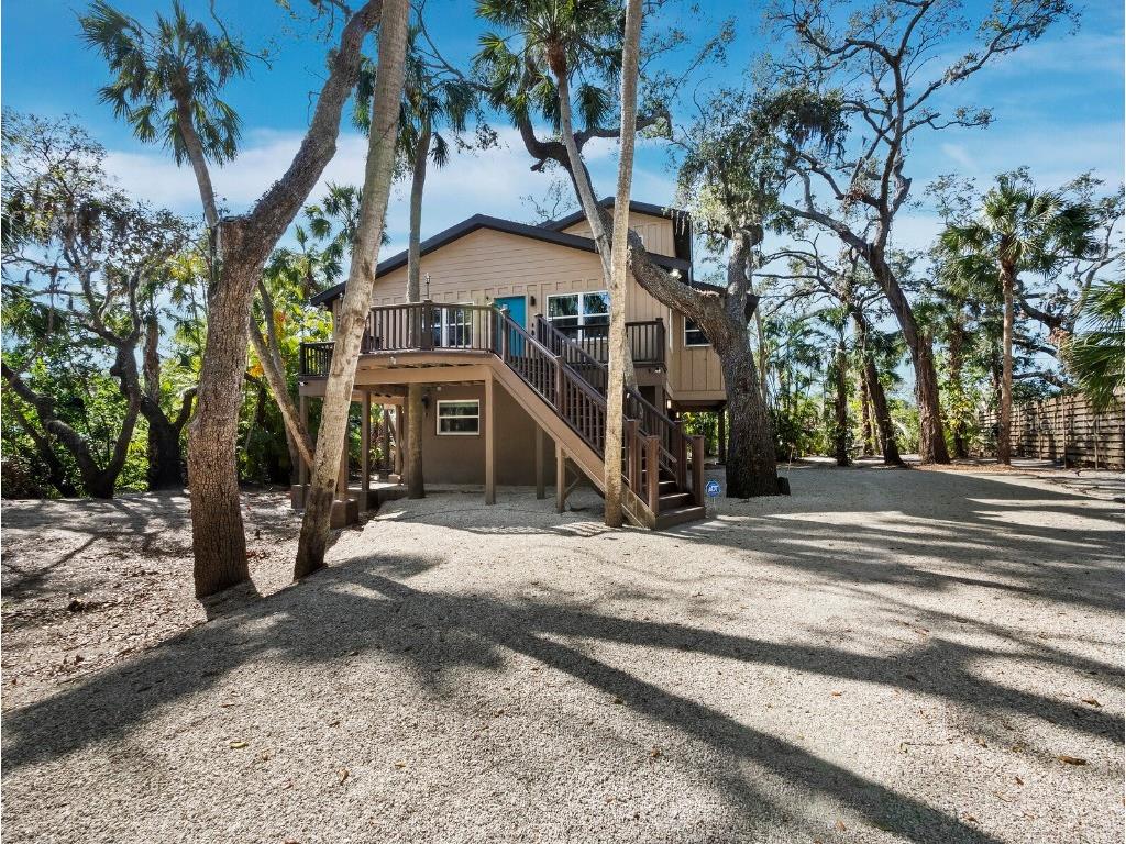 3376 S Seclusion Drive Sarasota FL 34239 - PHILLIPPI CREEK A4666149 image2