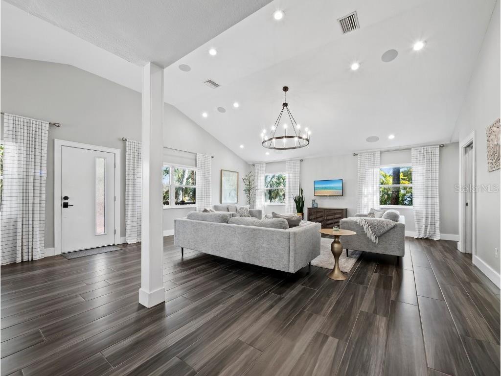 3376 S Seclusion Drive Sarasota FL 34239 - PHILLIPPI CREEK A4666149 image8