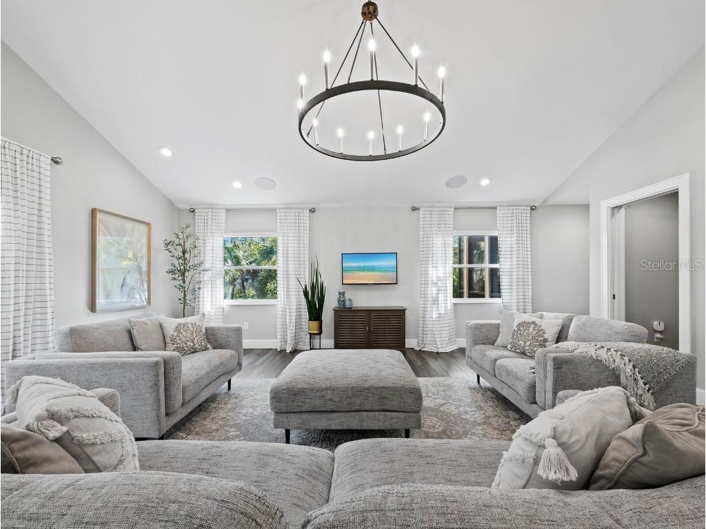 3376 S Seclusion Drive Sarasota FL 34239 - PHILLIPPI CREEK A4666149 image9