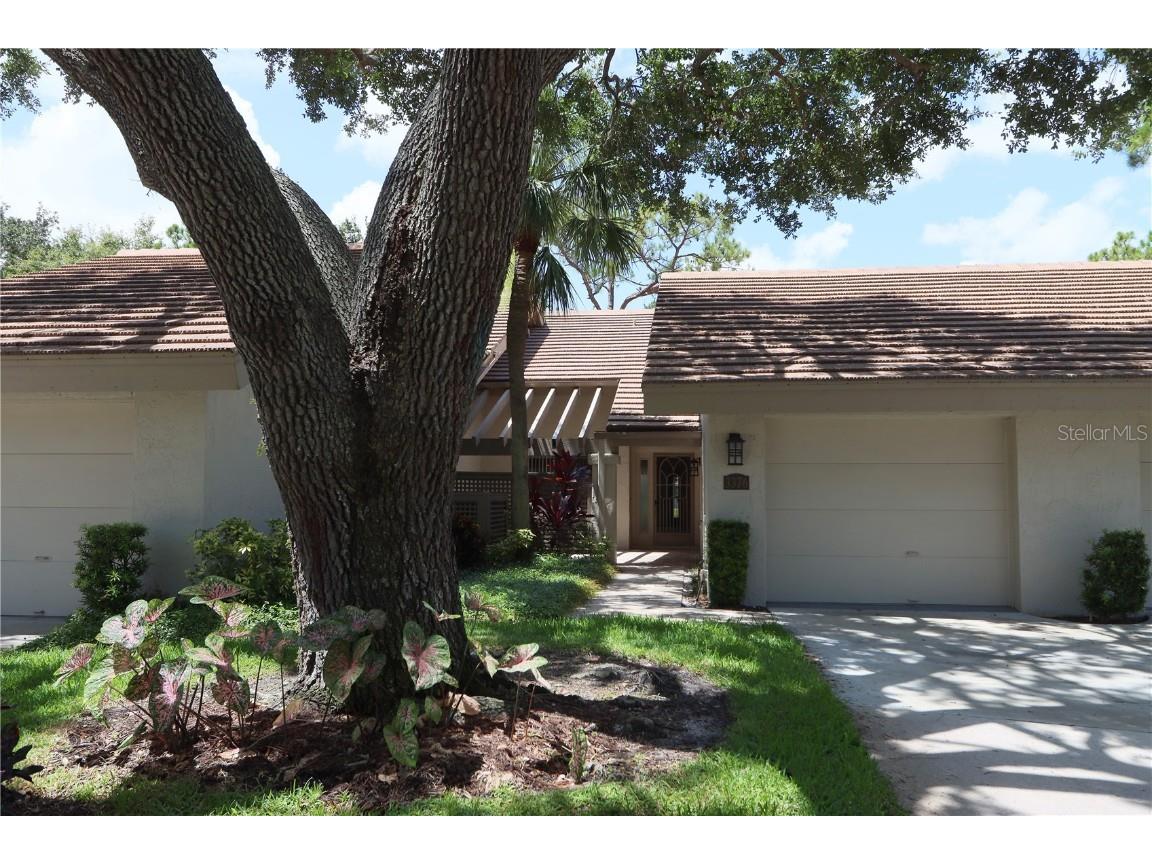 3376 Sandleheath #9 Sarasota FL 34235 A4658217 image1