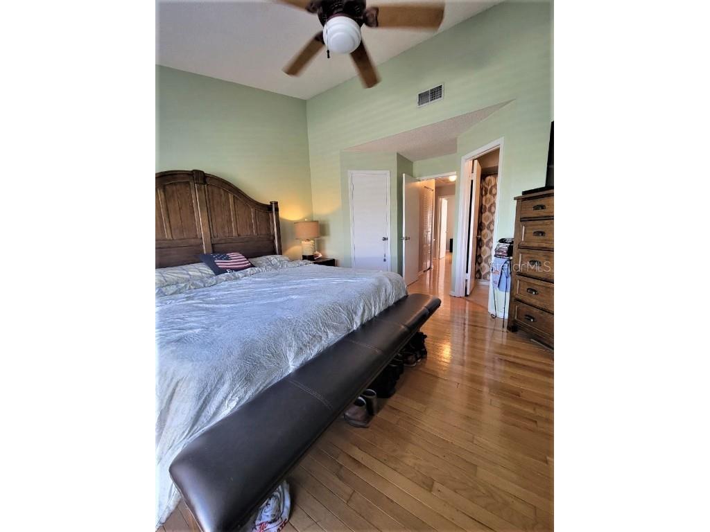 3377 W Wyoming Circle Tampa FL 33611 TB8454137 image17