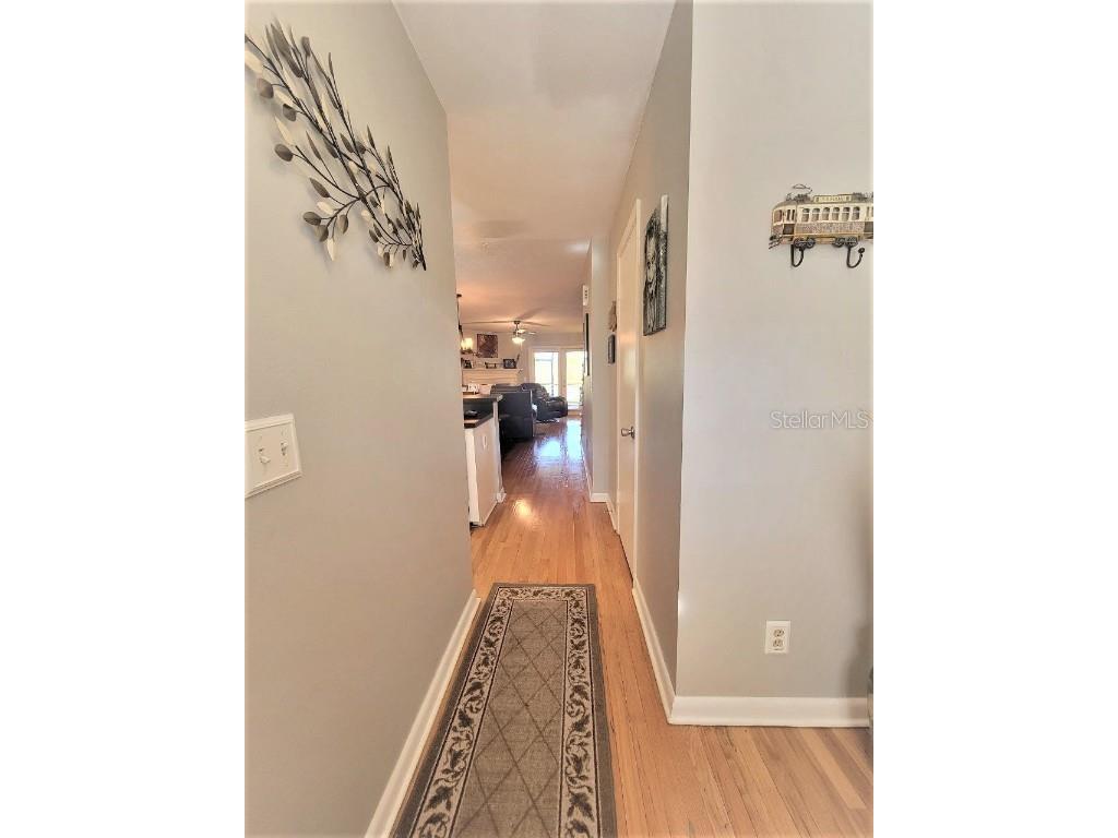 3377 W Wyoming Circle Tampa FL 33611 TB8454137 image3