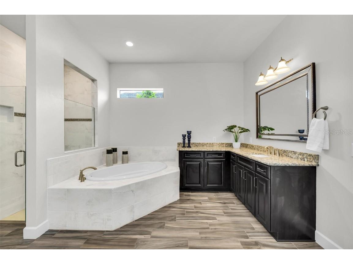 3379 Chestertown Loop Bradenton FL 34211 A4656702 image40