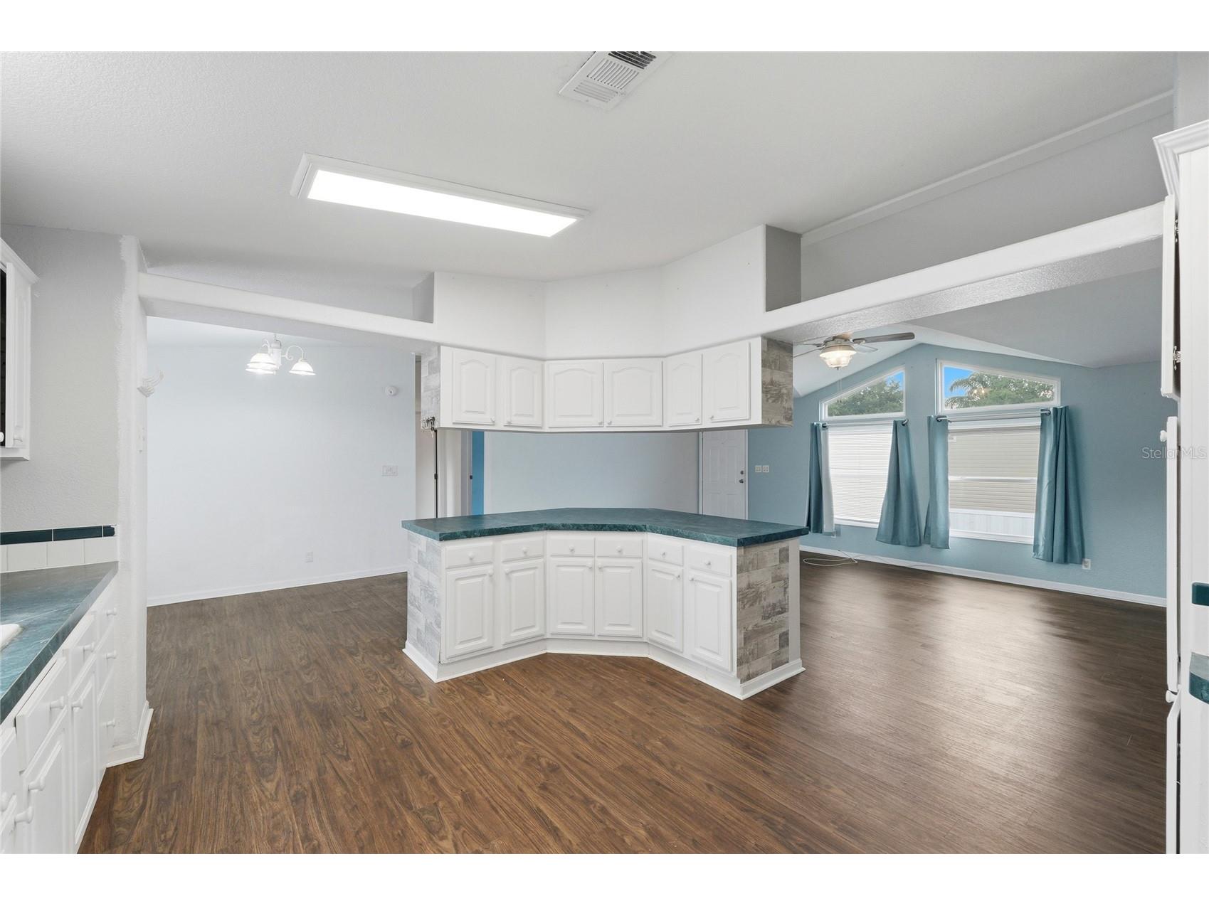 338 1st Avenue N Lake Wales FL 33859 - Crooked Lake L4963018 image19