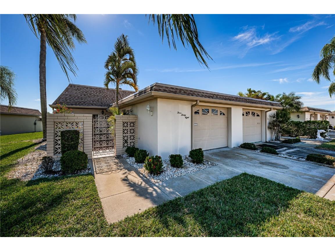 338 Boca Ciega Point Boulevard N Saint Petersburg FL 33708 U8222250 image1