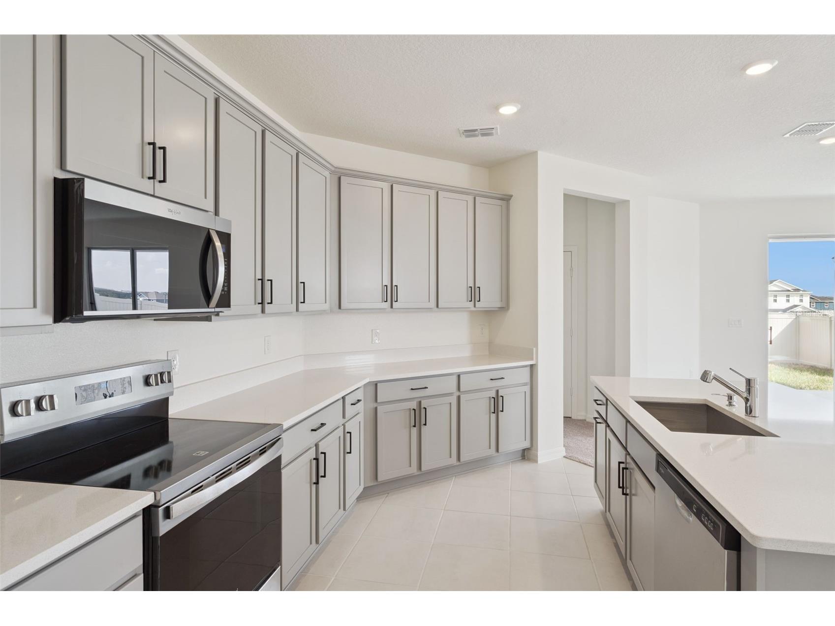 338 Ridgemark Avenue Groveland FL 34736 O6415525 image9